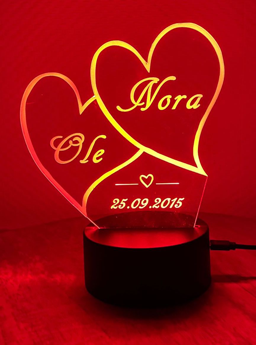 LED Lampe aus Acryl | Herzen | personalisiert